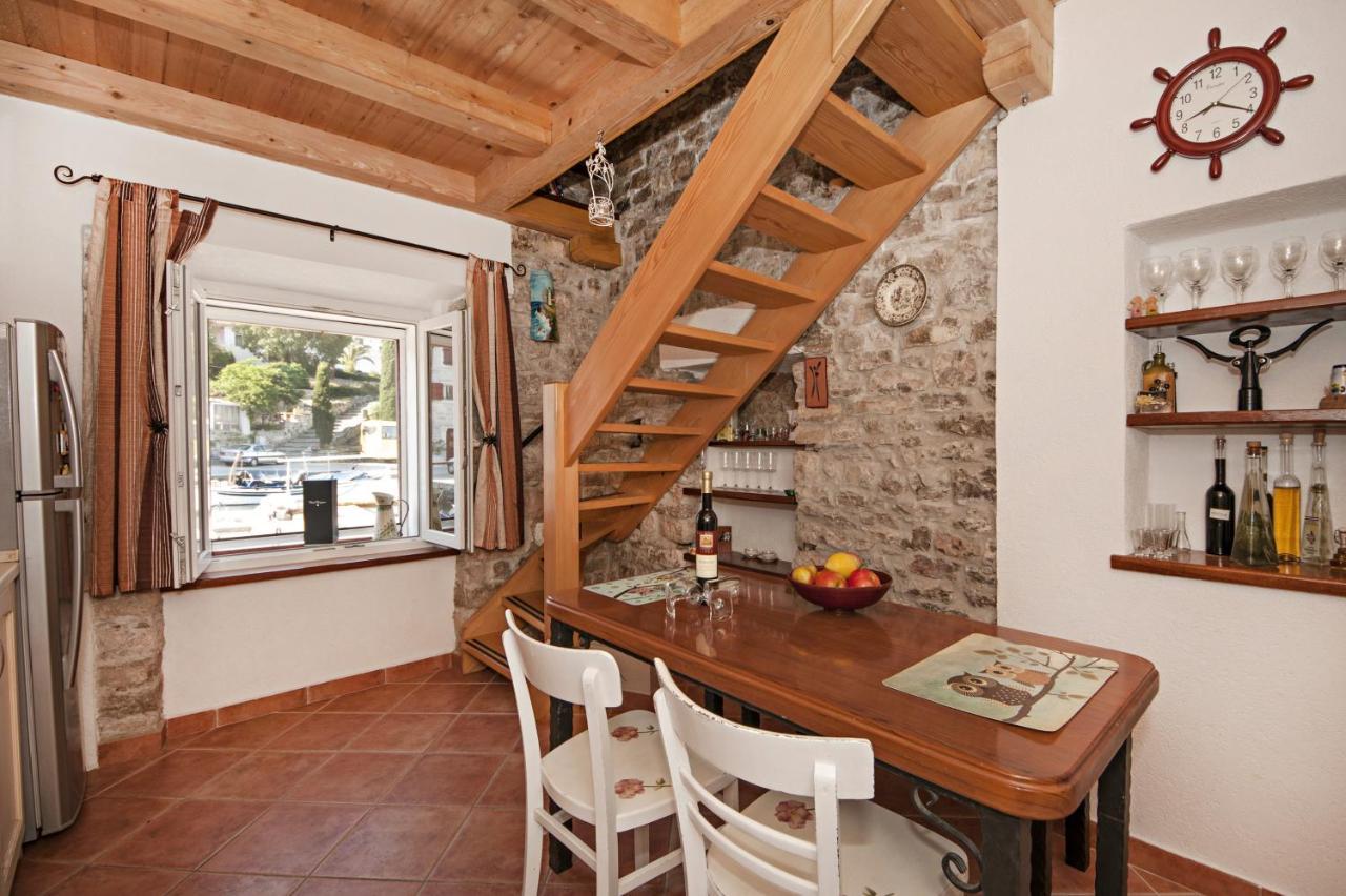 Seaside Holiday House Maslinica, Solta - 13965 Grohote Luaran gambar