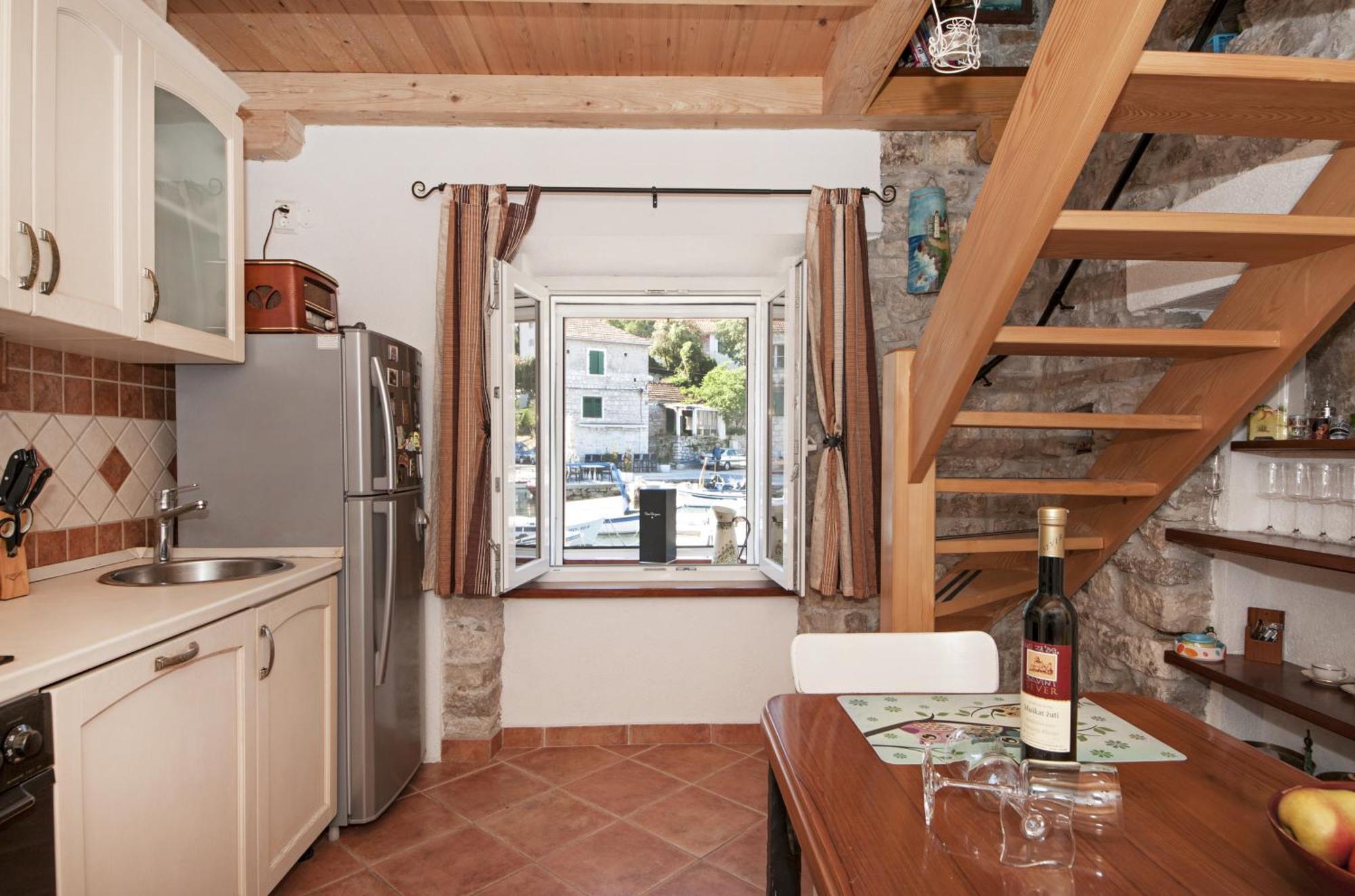Seaside Holiday House Maslinica, Solta - 13965 Grohote Bilik gambar